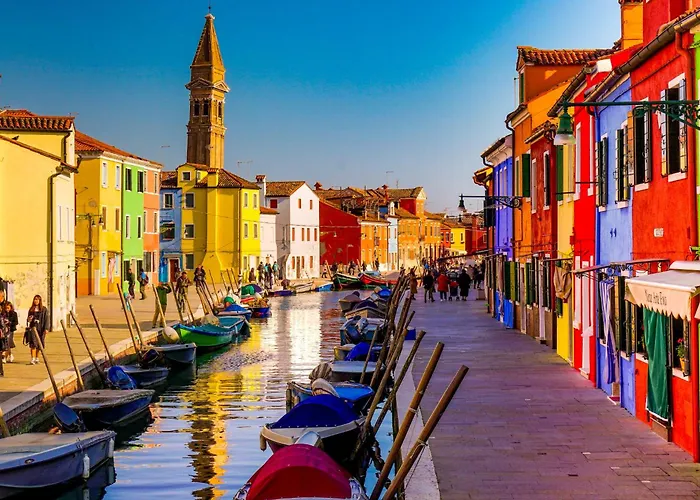 Apartment Waterfront In 53921